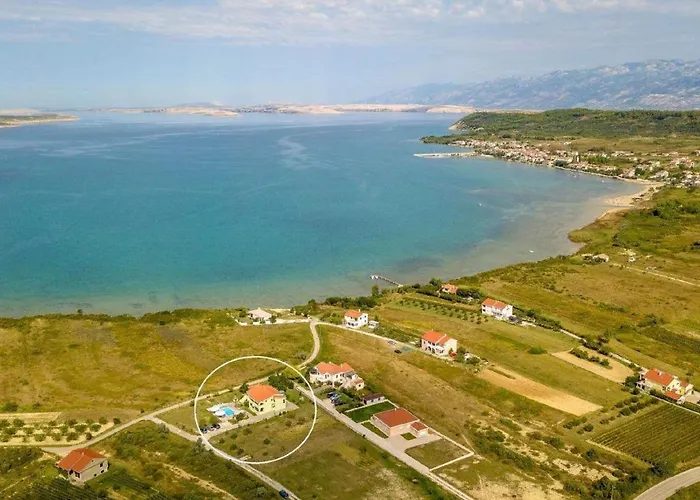 Adorable With Swimming Pool And Terrace Любач