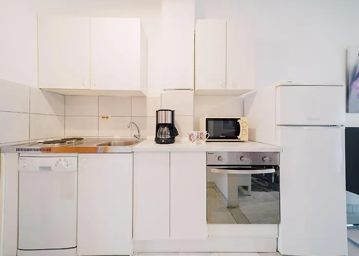 Appartement Adorable With Swimming Pool And Terrace *